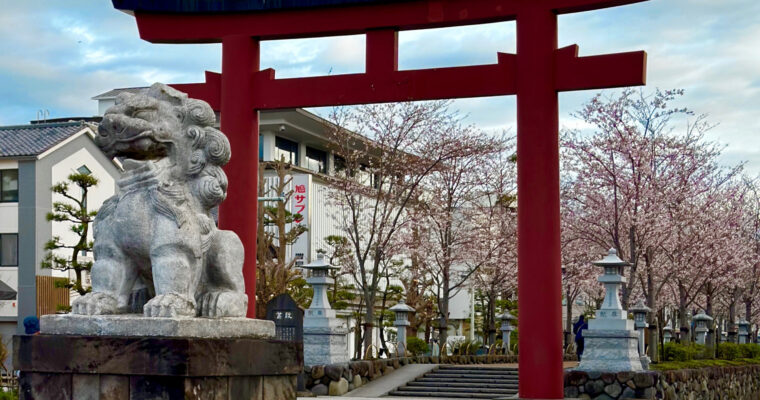 東京から１時間。”侍”文化の発祥地、鎌倉へ。